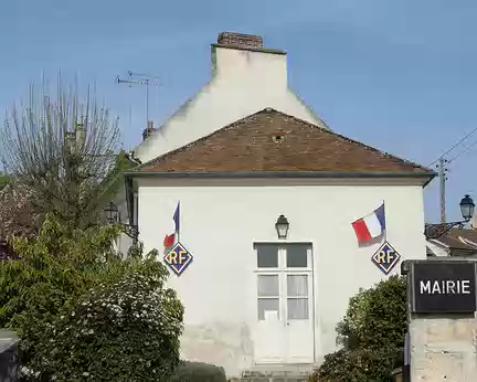 005 Noisy-sur-Oise : la mairie