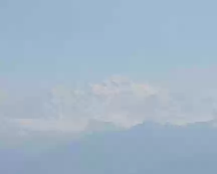 PXL031 On aperçoit le Mont Blanc d'un côté...