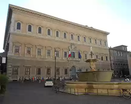 PXL116 Palais Farnese, façade Renaissance de l'Ambassade de France (XVIè s.).