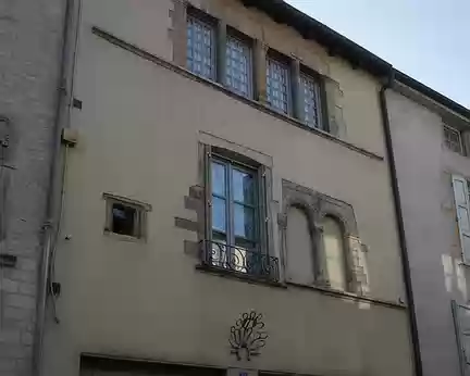 2015_10_11_17h0048 Maison romane à Cluny