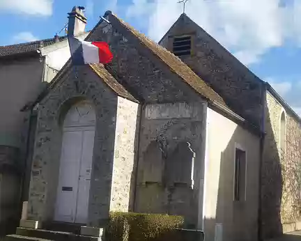 P1160319 Mairie-église, 1820, Maincourt-sur-Yvette