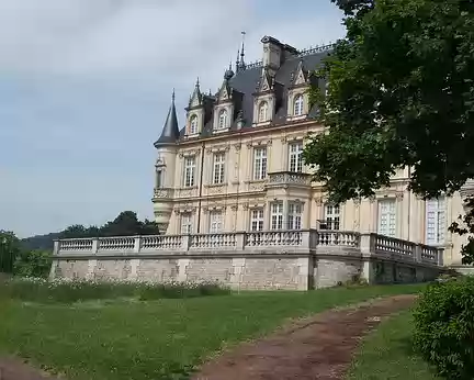 020 Château de Brochon Château de Brochon