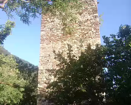 001 (072) J20 - Bagnères-de-Luchon, tour de Castel Vieil.