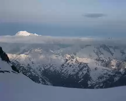 2014-05-25_10 Au Plateau du Couloir, lever de soleil sur le Mont Blanc