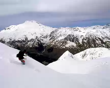091 Kogutai, Victor dans la profonde devant l'Elbruz