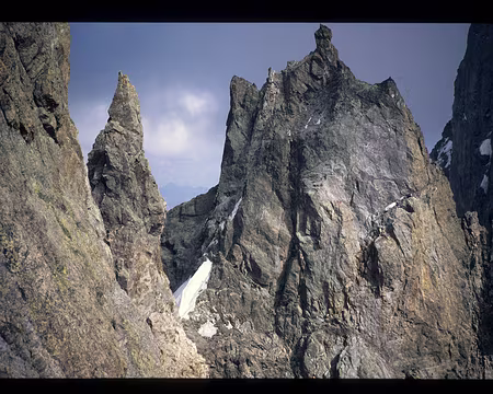 043.jpg A hauteur des Dames Anglaises: l’Isolée, les pointes Casati, Casteinuovo et Yolande.