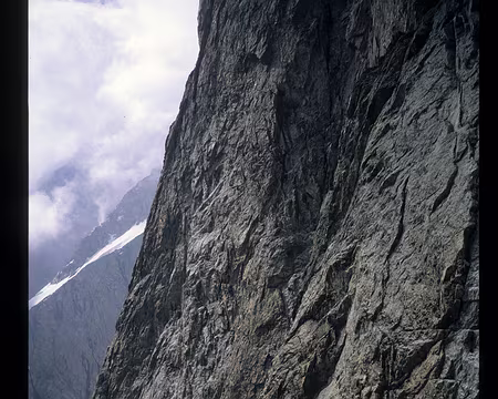 047.jpg Le pilier dont le rocher est bon.