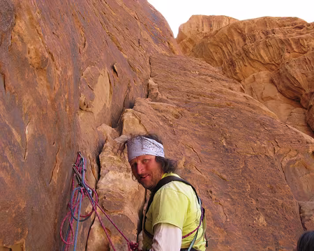 017 Détendez-vous ! Il a équipé lui-même tous les relais.