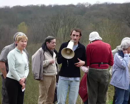 PXL026 Timide, il préfère réciter un poème !