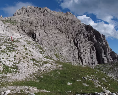 037 Enfin les pentes herbeuse