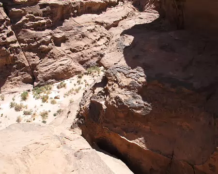 018 N’était la réelle exposition de ce canyon que nous surplombons. Glisser, une réelle faute de goût