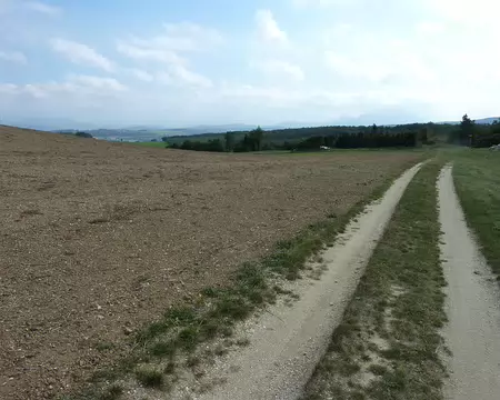 Chemins du soleil en VTT 006 Les 3 becs au loin