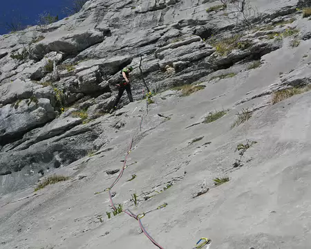 003 Pierre à R1. Noter la qualité de l’équipement (P1) et partant le peu d’engagement (I)