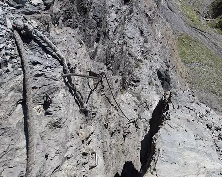 FM9A5689 Petites marches métalliques