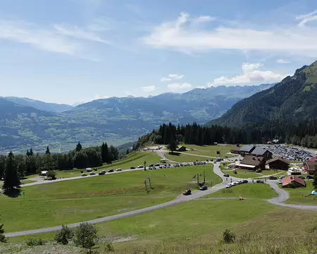 FM9A5824 Retour à la civilisation