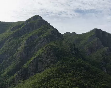 FM9A6026 La cime d’Aïné