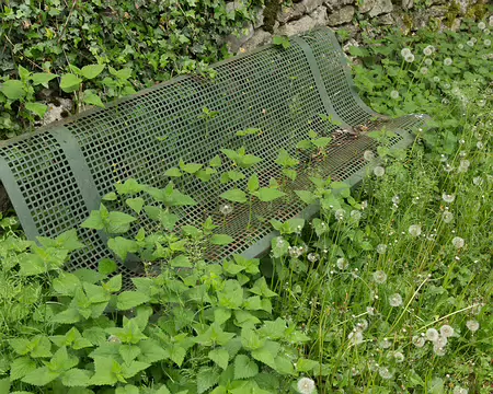 FM9A6297 Banc à éviter, surtout si vous êtes en short !