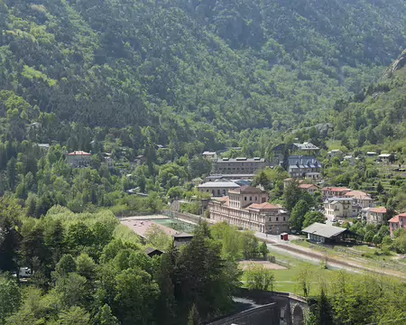 FM9A6403 La gare de Saint-Dalmas-de-Tende, construite en 1928, est démesurée par rapport au village et à ses 500 habitants. Elle représentait la puissance de l’Italie de...