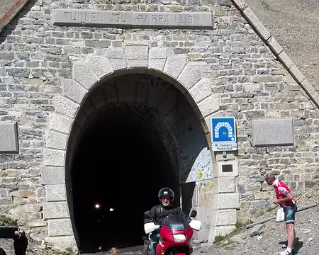 PXL008 ... d'où sortent divers véhicules (VTT, motos, 4 x 4)