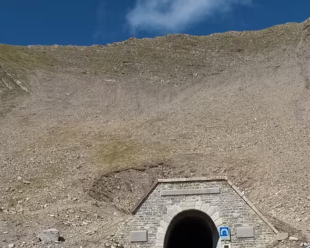 PXL014 Au dessus du tunnel, le col du Parpaillon (2783 m)