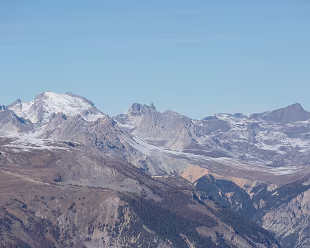 FM9A0498 Le Mont Thabor à gauche, à droite, le Col des Thures