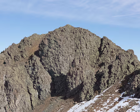 FM9A0696 Le Chenaillet est une curiosité géologique, il est constitué de basalte en coussin (pillow lava) produit par des éruptions sous marines. Le plus bel exemple se...