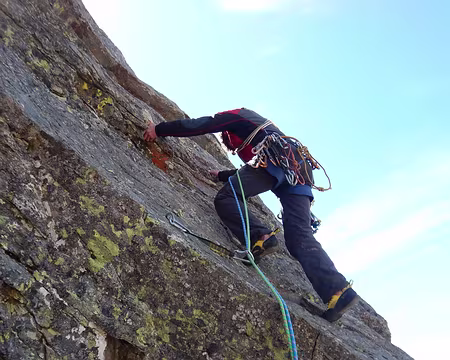 023 Passage protégé par 3 spits proches