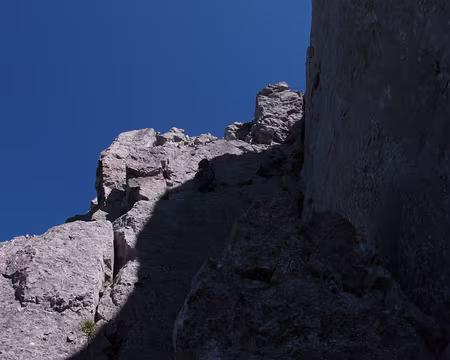 032 Quelques spits en place