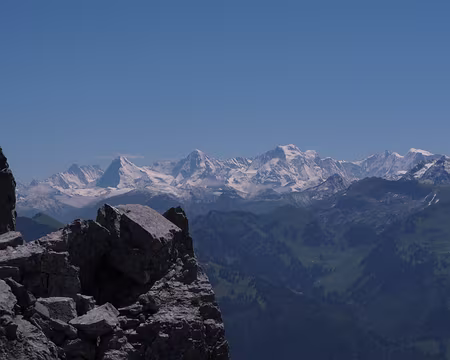 035 Depuis le sommet des Marchzähne Eiger, Mönch et Jungfrau à la parade