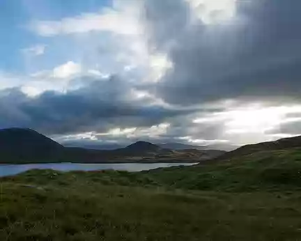 2016_09_04_18-55-20 Vue du Loch Shiphoirt, en route vers Loch Sgiobacleit et Eisgean en AR en voiture
