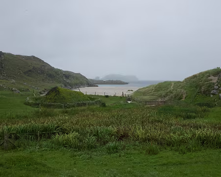 2016_09_05_15-06-12 Maison de l'âge de fer de Bosta sur Great Bernera