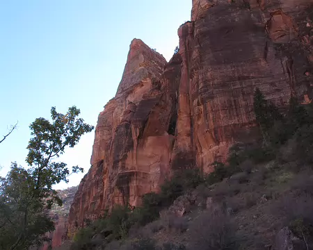 009 Tunnel Wall Aeras.