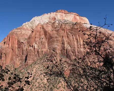 013 East Temple. Pour les meilleurs tenter l’ascension de Lovelace, AKA The Fang Wall IV 5.12+