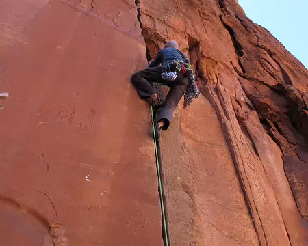 022 In line, feet facing inward and toward each other