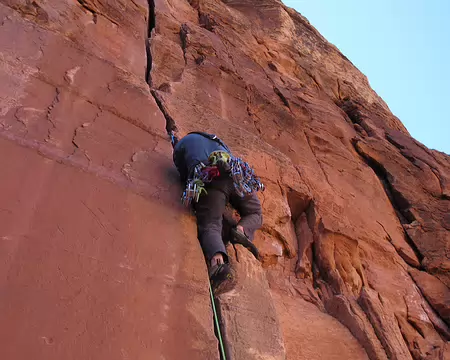 024 Camming units (CU) provide solid, adjustable gear that is easily placed