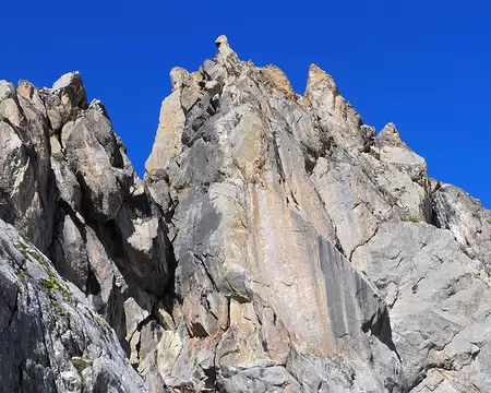 018 Vue du sommet nord de l’aiguille de la Vanoise.
