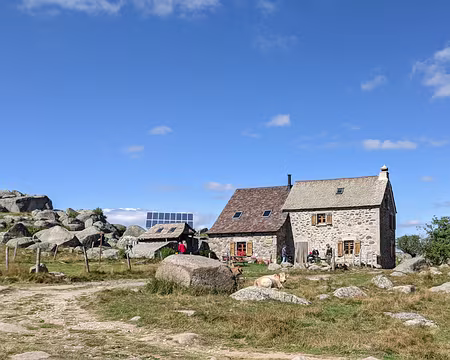 20210828-16h00m37s-PXL_20210828_140037605-V3