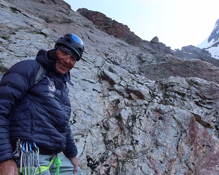 009 Pierre conservera ses ”Sportiva” d’approche durant cette ascension