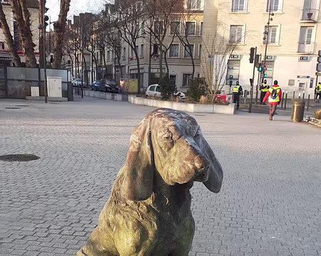 20230129_090628 Paris avait pour dicton: les badauds; Meaux: les chats; Étampes: les écrevisses; Corbeil: les pêches; Magny: les œufs; Meulan: les hiboux; Limay: les loups;...