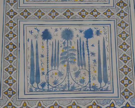 Chakhrisabz : Représentation sur le mur des mosquées des plantes l'on trouve au paradis et qui sont inconnues sur terre.