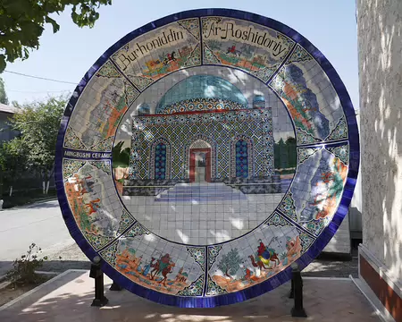 À la poterie Ming-Boshi à Marguilan.