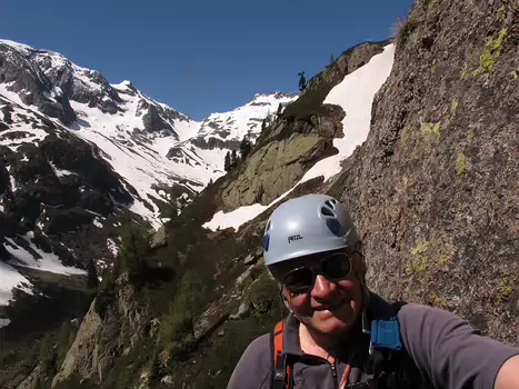 2012-06 Aiguilles Rouges Jean-François M, détail sortie