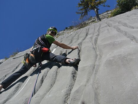 2014-05 Roc des boeufs Jean-François M, détail sortie