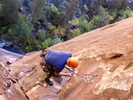 2016-10 Dark Shadows - Red Rocks Jean-François M, détail sortie