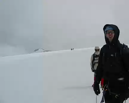 0016 Sur les glaciers de la Vanoise (vers 3450m), dans le fond, le Dôme des Sonnailles (3361m)