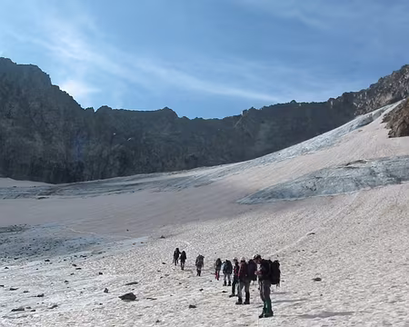 0001 Traversée du glacier du Sélé