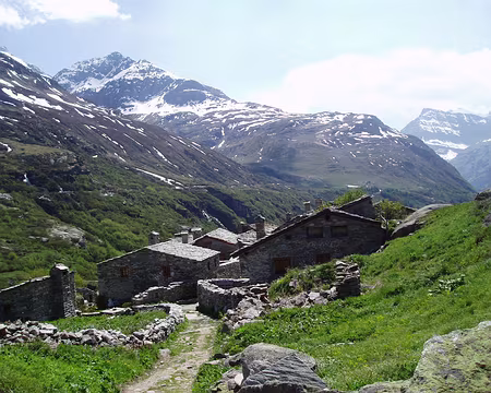 047 Le village de l'Ecot.