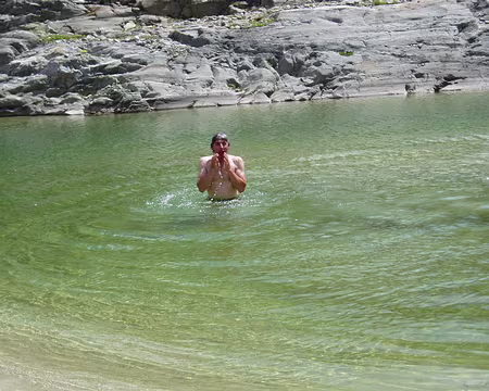 018 Puisque je vous le dis qu'elle est chaude.