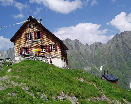 036 Le refuge de Gauli.