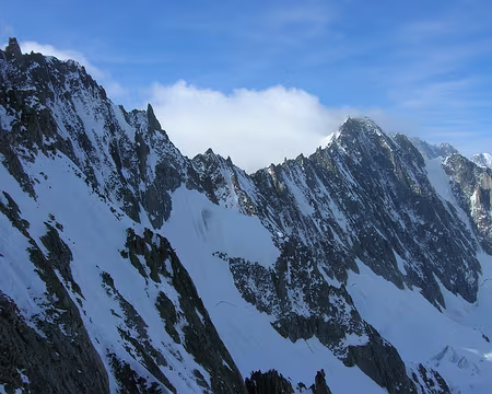 2492 l'impressionnante arête de Talèfre
